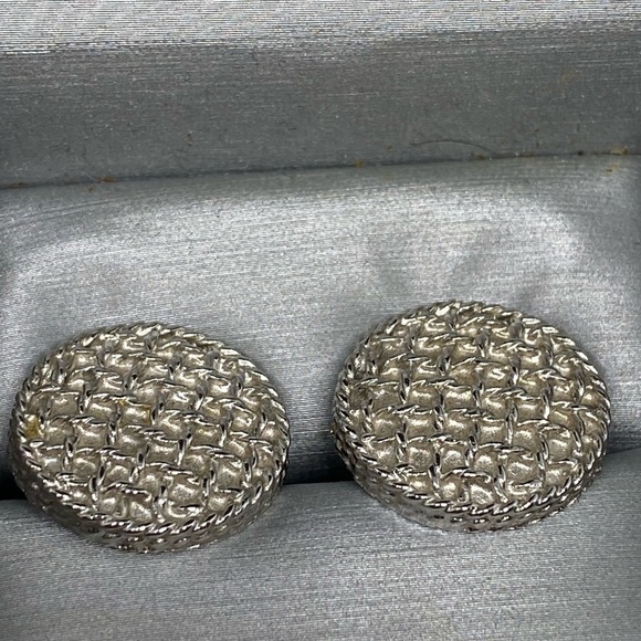 TEXTURED round cufflinks set silver toned classic - Picture 4 of 6